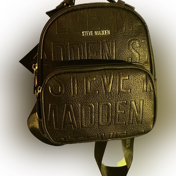Steve Madden Handbags - Super cute brand new Steve Madden “new logo mini backpack”.